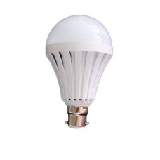 Rechargeable LED Light Bulb 7W Pin